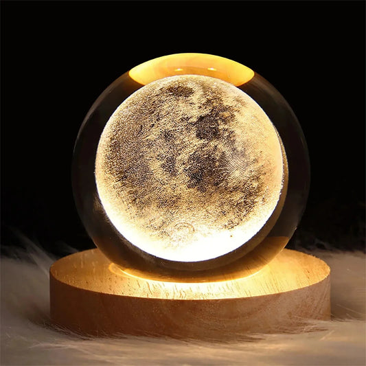 Unique 3D Crystal Ball Lamp with Galaxy and Planet Projections – USB Night Light for a Cozy Atmosphere. Perfect for creating a relaxing space!